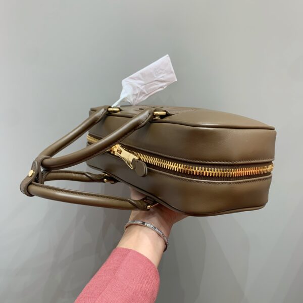 MIUMIU Beau leather bag