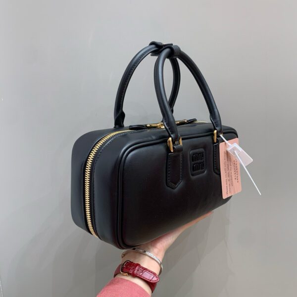 MIUMIU Beau leather bag