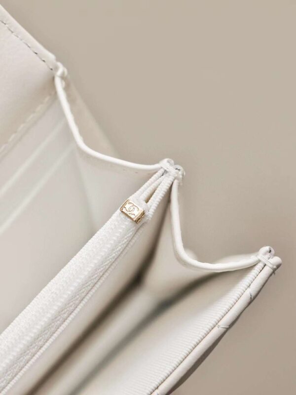 CHANEL 24P WOC KELLY BAG