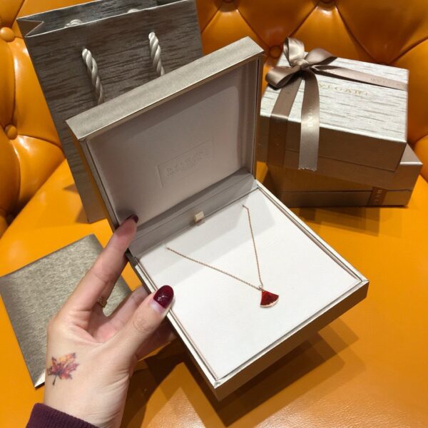 BVLGARI DIVAS’ DREAM COLLANA