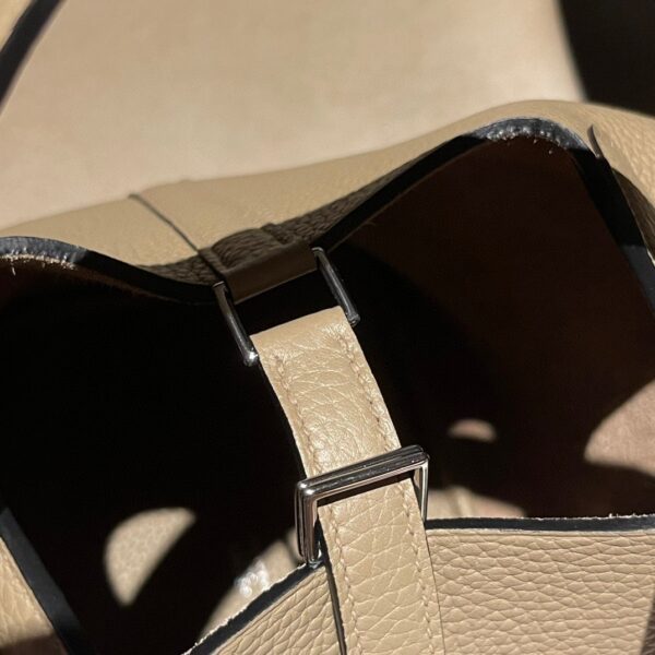 HERMES Picotin Lock 18 Clemence 8Qcolour