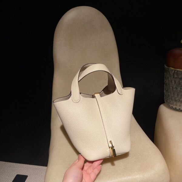 HERMES Picotin Lock 18 Clemence  I2colour