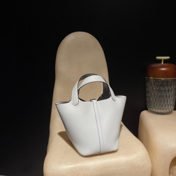 HERMES Picotin Lock 18 Clemence 08colour