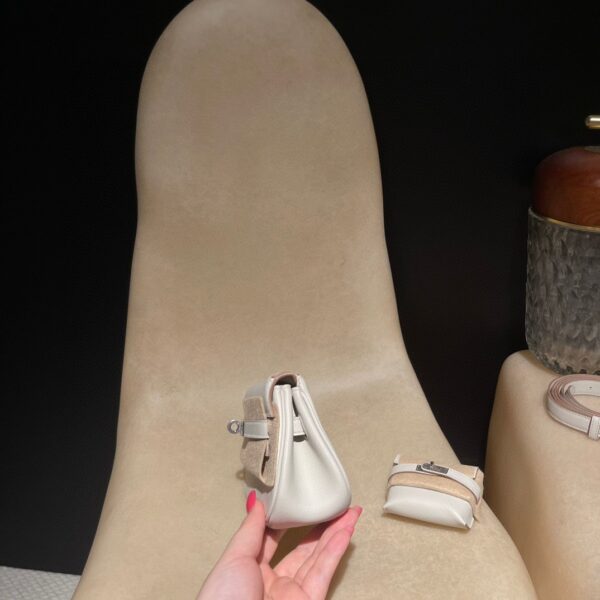 HERMES KELLY MOOVE  SWIFT M4colour