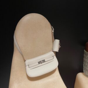 HERMES KELLY MOOVE  SWIFT M4colour