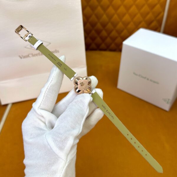 VAN CLEEF&ARPELS Sweet Alhambra watch