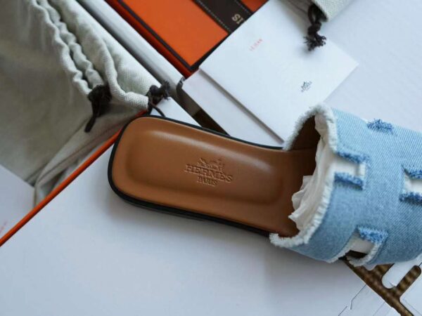 HERMES ORAN Denim slippers