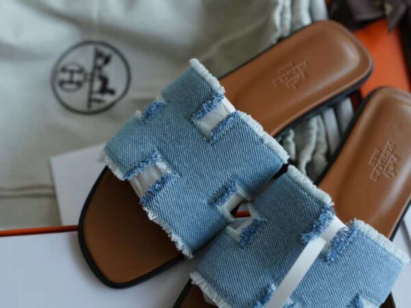 HERMES ORAN Denim slippers