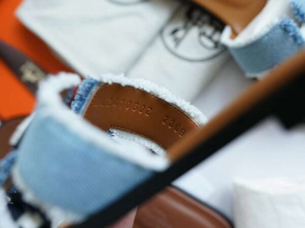 HERMES ORAN Denim slippers