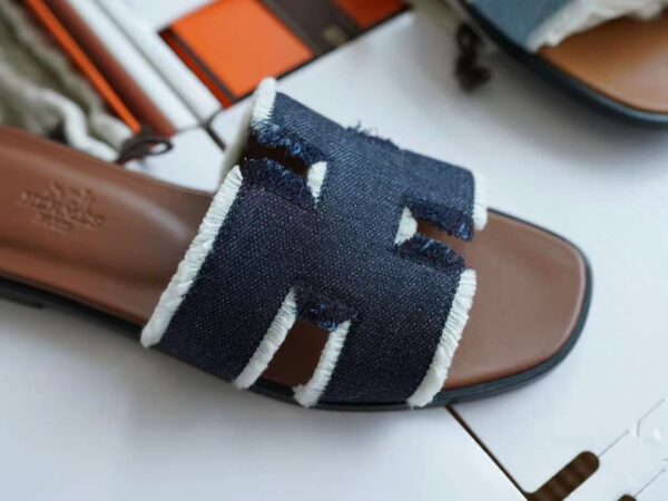 HERMES ORAN Denim slippers