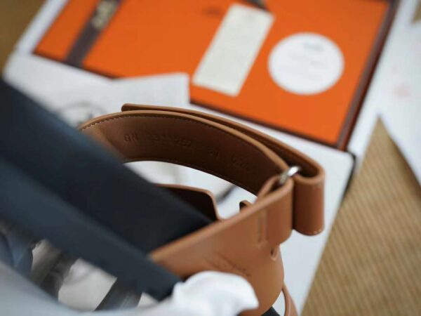 HERMES CHYPRE Casual slippers