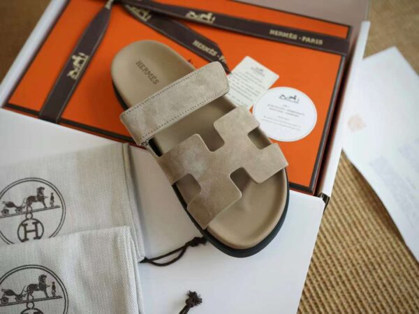 HERMES CHYPRE Casual slippers