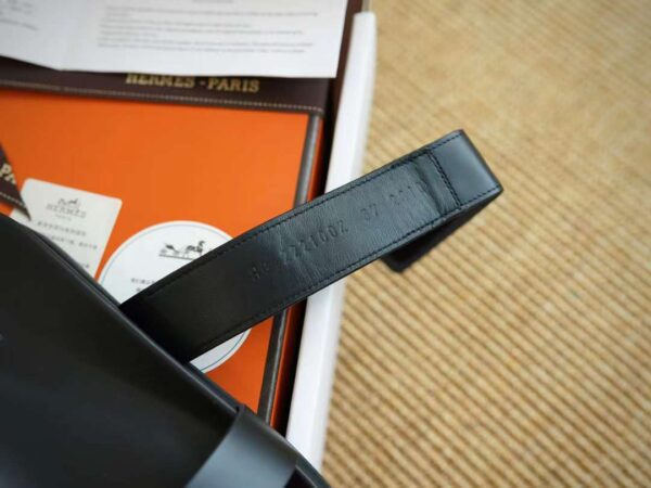 HERMES CHYPRE Casual slippers