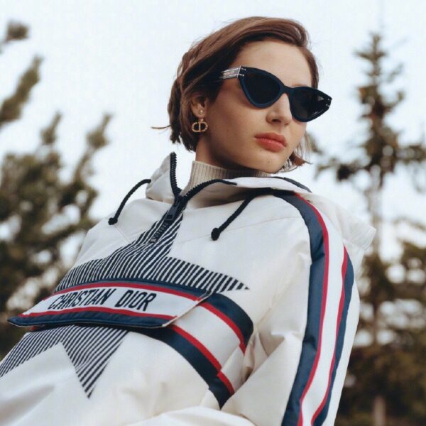 DIOR Alphabet pearl earrings