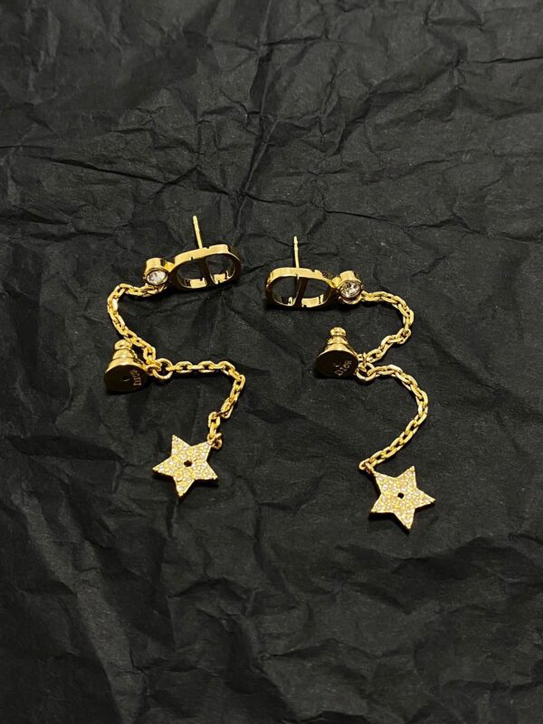 DIOR NEW CD Star pendant earrings