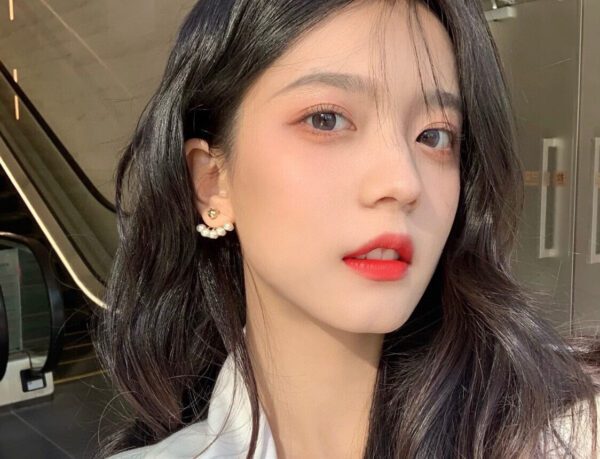 DIOR Pearl fan stud earrings