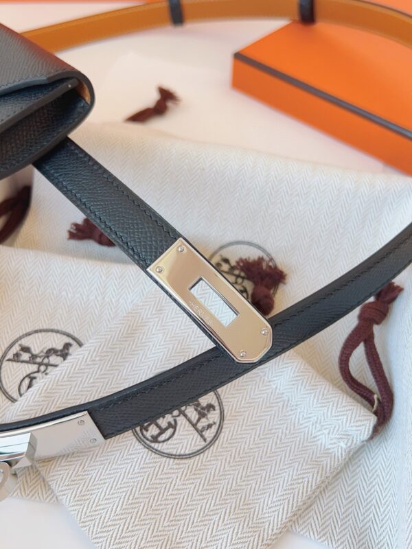 HERMES KELLY POCKET 18 Card belt