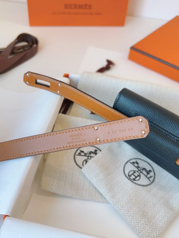 HERMES KELLY POCKET 18 Card belt