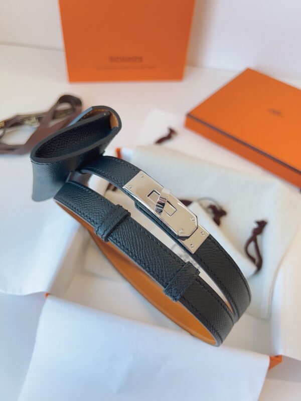 HERMES KELLY POCKET 18 Card belt