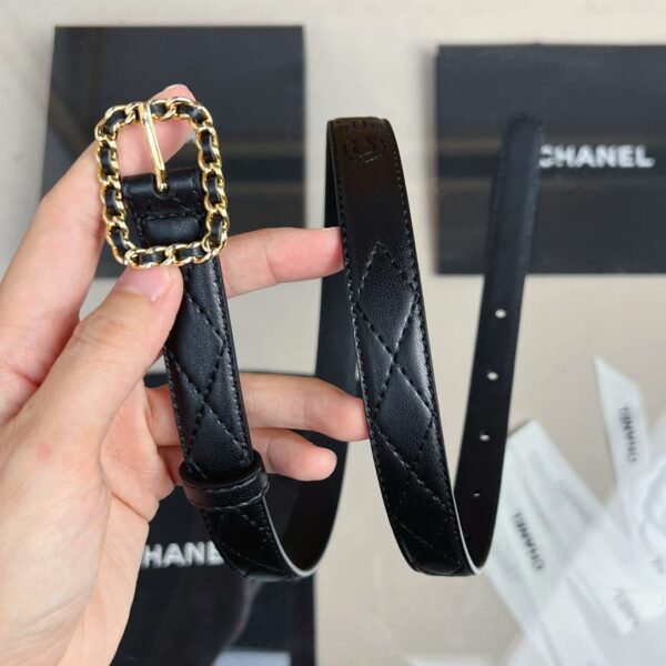 CHANEL Square buckle needle through the belt 20mm