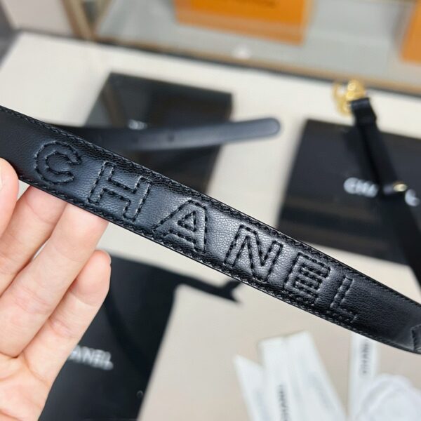 CHANEL Square buckle needle through the belt 20mm