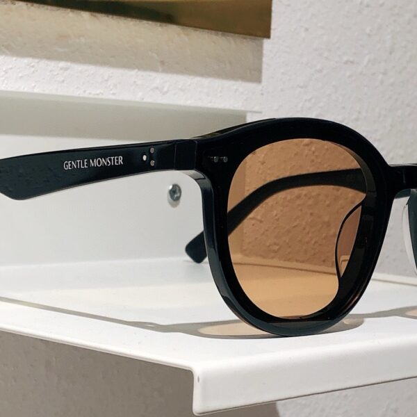 GENTLE MONSTER NEW NABI  sun glasses