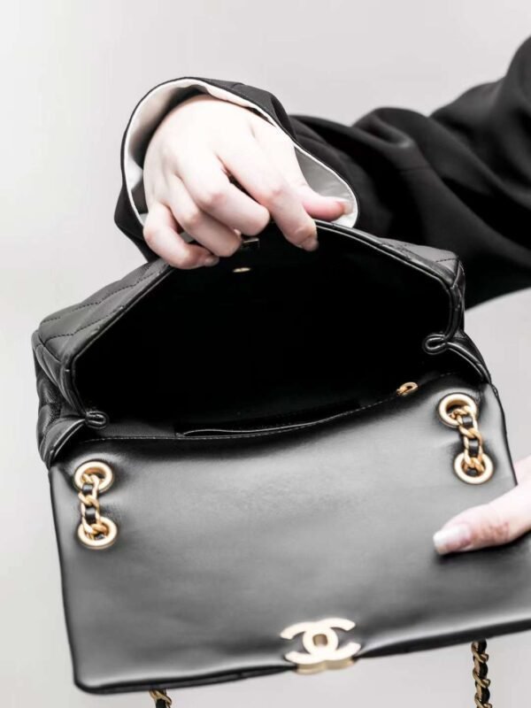 CHANEL 24P Enamel letter flap bag