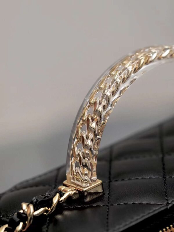 CHANEL clutch with chain