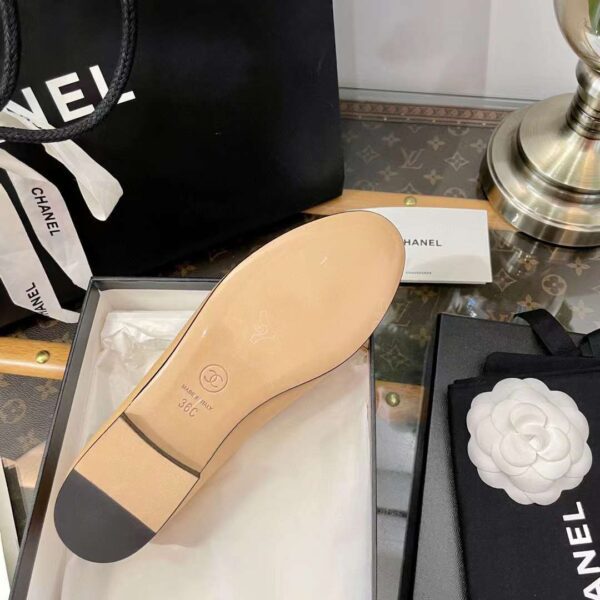 CHANEL BALLET FLATS