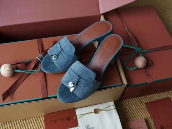 LORO PIANA SUMMER CHARMS sandal