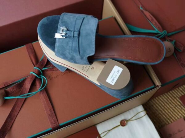 LORO PIANA SUMMER CHARMS sandal