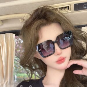 MIUMIU  SQUARE SUNGLASSES