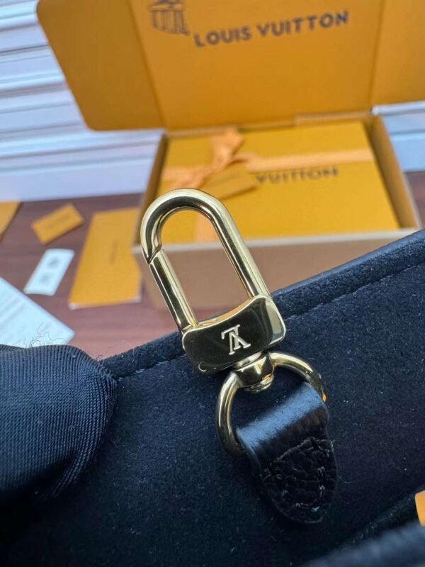 LV OnTheGo BB M46993
