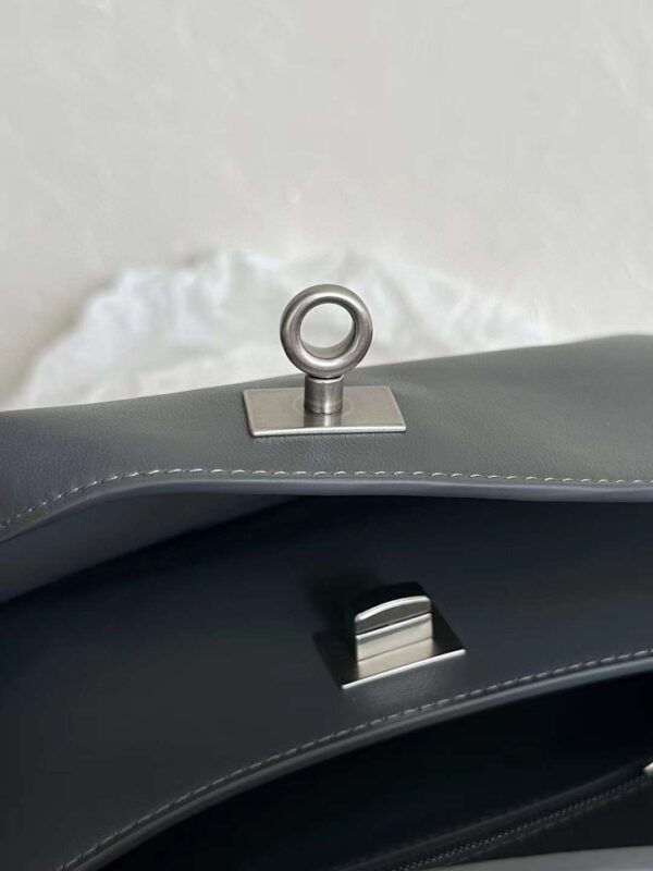 BALENCIAGA  RODEO  BAG