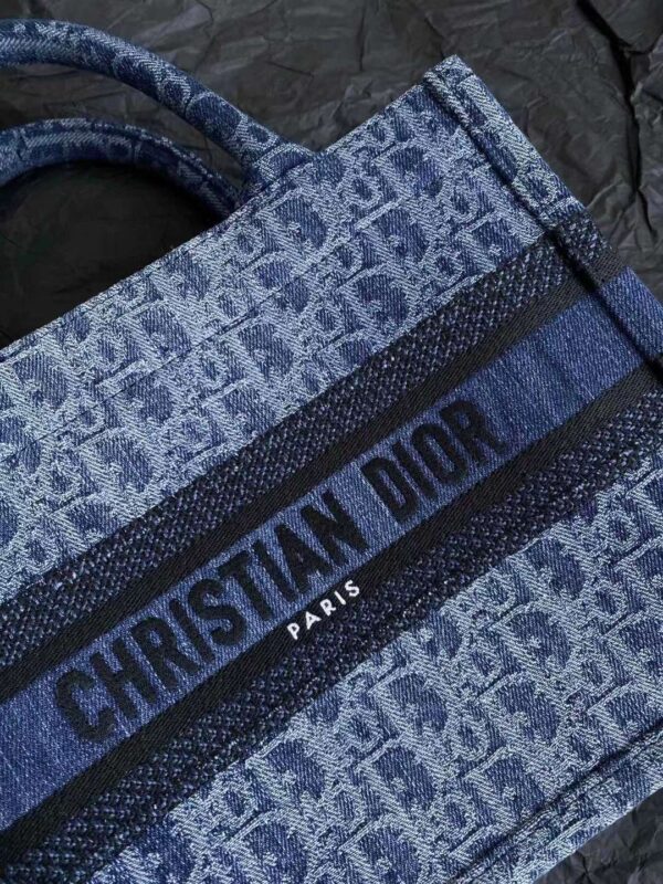DIOR CD BOOK TOTE BAG