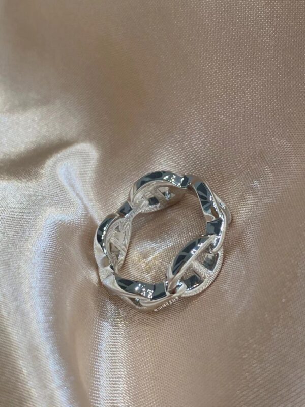 HERMES Chaine d'ancre Enchainee ring