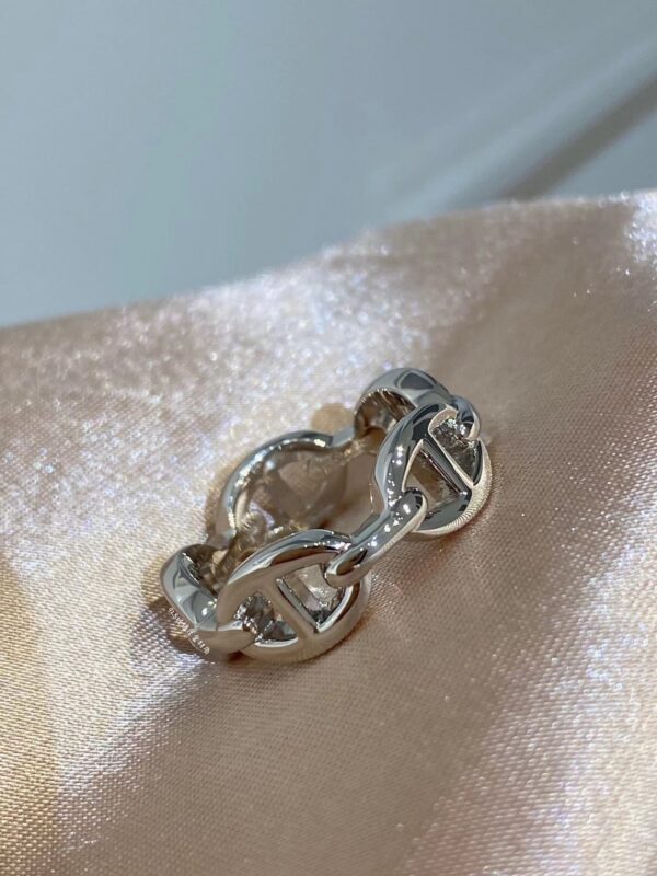 HERMES Chaine d'ancre Enchainee ring