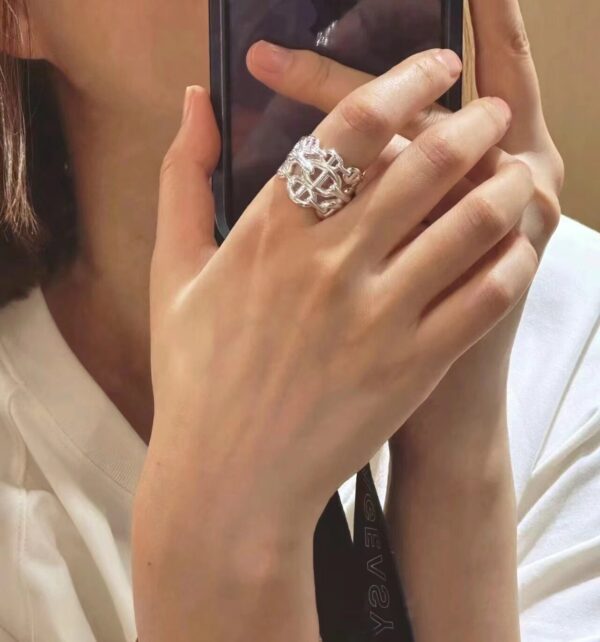 HERMES VChaine d'ancre Enchainee ring