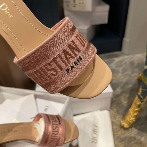 DIOR Dway Slide