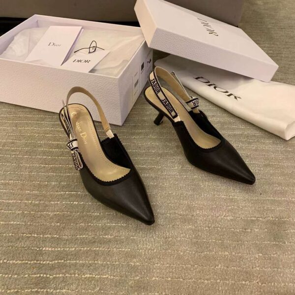J'Adior Slingback Pump