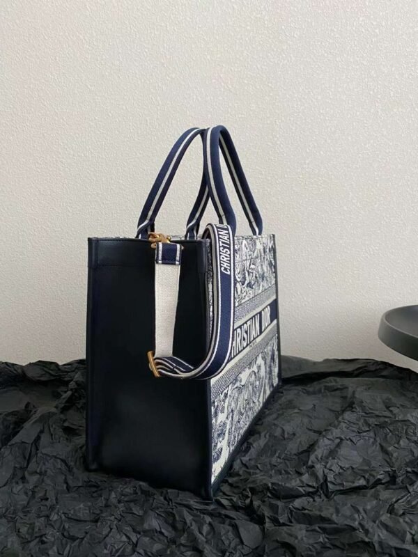 Medium Dior Book Tote