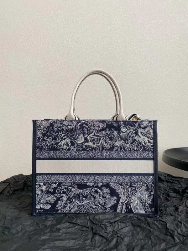 Medium Dior Book Tote