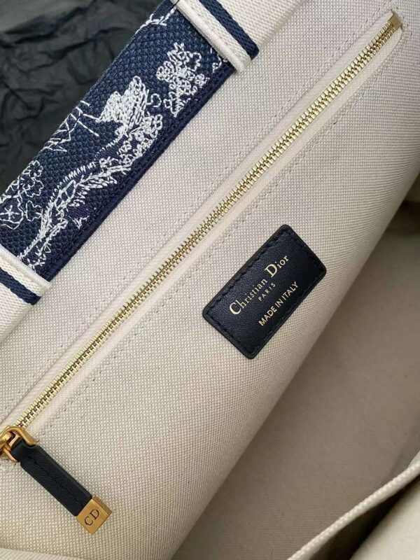 Medium Dior Book Tote