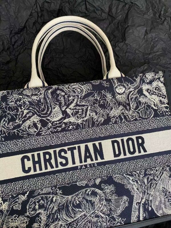 Medium Dior Book Tote