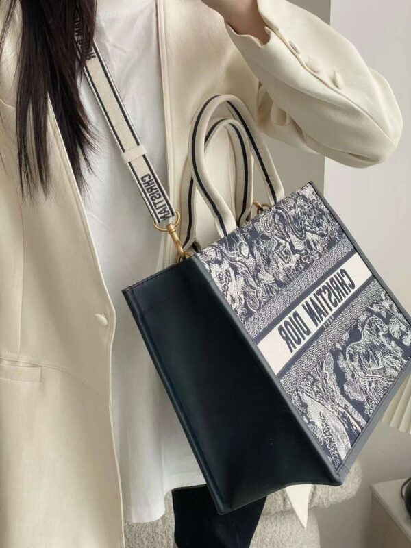 Medium Dior Book Tote