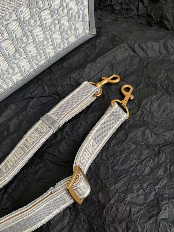 Medium Dior Book Tote