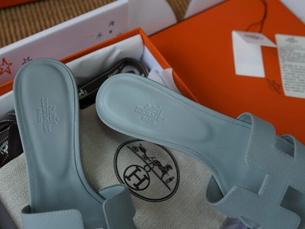HERMES Oasis sandal