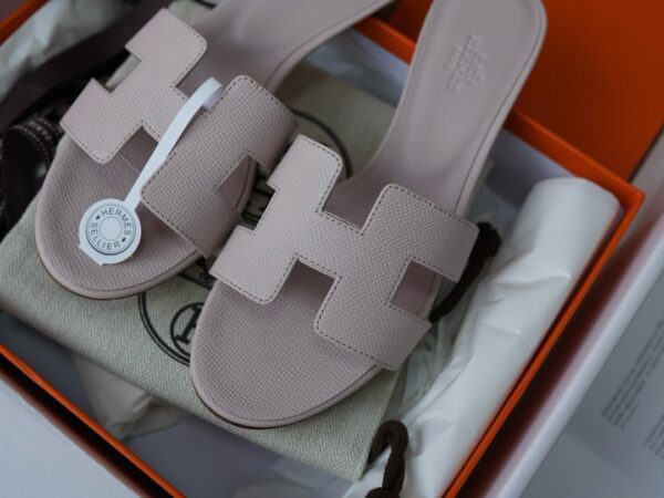 HERMES Oasis sandal