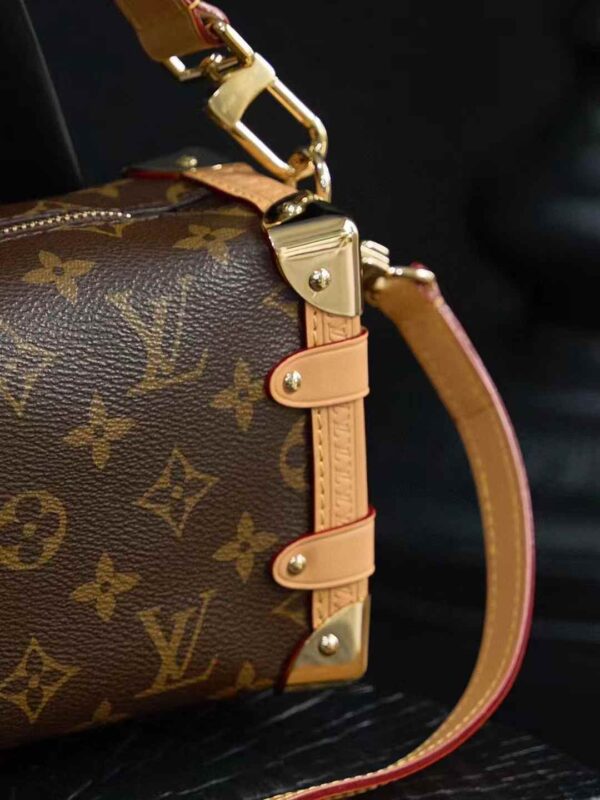 LV M46815 Side Trunk  MM