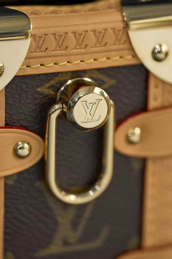 LV M46815 Side Trunk  MM